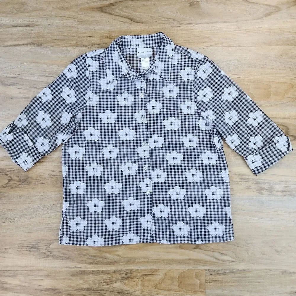 🔺️Alfred Dunner Black & White Checkmate Button Top Petite Medium